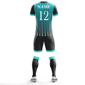 Ensemble Maillot et Short de Football Américain Personnalisé avec Doublure Sublimée – Kit Complet Respirant et Anti-Transpiration Grandes Tailles - Product Image 4