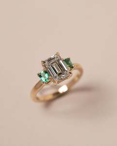 Bague en argent sterling S925 avec diamant moissanite pour femme de Mossan pour l'Europe et les États-Unis - Product Image 1