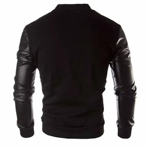 Veste varsity grise pour homme avec manches en cuir PU noir, coupe classique, vêtement décontracté pour l'automne, col rabattu, fermeture à boutons - Product Image 5