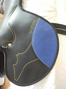 Selle de course en cuir noir et bleu professionnelle, selle d'équitation anglaise, toutes tailles disponibles - Product Image 6