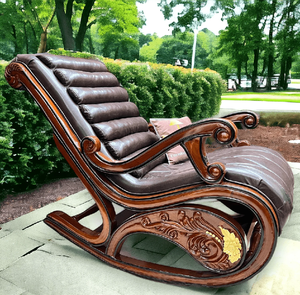 Fauteuil à bascule en bois artisanal avec assise et dossier en treillis tressé, et détails latéraux en corde distinctifs, à prix de gros - Product Image 6
