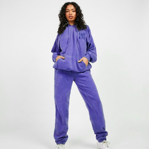Survêtement d'hiver pour femme, fabriqué professionnellement, à capuche, uni, en molleton délavé à l'acide, style streetwear - Product Image 1