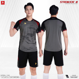 เสื้อฟุตบอลคุณภาพสูง Just Play รุ่น Striker II JP ปักลายตามสั่ง ชุดทีม 100% โพลีเอสเตอร์ แห้งเร็ว คอกลม - Product Image 1