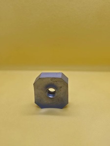 Embouts de broyeur en acier allié résistant à l'usure 34x34mm pour le traitement des déchets plastiques à axe unique et la récupération des matériaux - Product Image 3