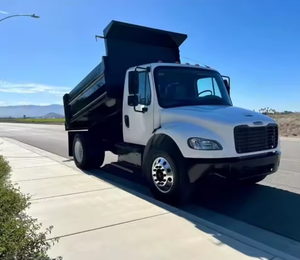Camion benne d'occasion Freightliner M2 6x4/8x4 de 2016 en excellent état, faible kilométrage, PRÊT À ÊTRE EXPÉDIÉ dans le monde entier - Product Image 1