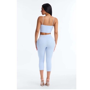 Ensemble de yoga pour femmes, tricoté, col en V, design ajusté en forme de V pour dissimuler les hanches et l'abdomen, adapté à la course à pied, au fitness et aux exercices. - Product Image 3