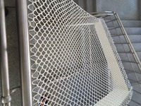 Red de Seguridad de Nailon y Poliéster, Cortada y Moldeada, Protección Contra Caídas de HDPE/PE/PP para Balcones, Ventanas, Piscinas y Escaleras, Hecha en Taiwán