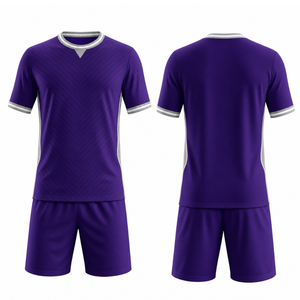 Uniforme de fútbol de alta calidad color púrpura real con ribetes plateados y blancos, uniforme de fútbol sublimado - Product Image 3