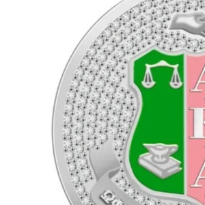   Broche con Emblema de Escudo para Mujer, Elegante Broche de Color Plateado, Joyería de Moda, Pin con Estilo, Accesorio, Regalo Premium - Product Image 3