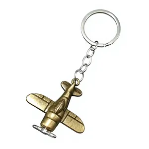 Llavero con Modelo de Avión, Anillo de Metal Resistente para Llaves, Regalo de Viaje para Hombres y Mujeres Amantes de la Aviación - Product Image 1