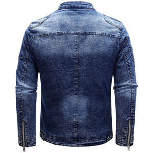 Chaqueta vaquera de corte holgado de producción OEM en estilo clásico azul para cadenas minoristas - Product Image 2