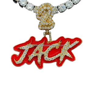 Collar con colgante personalizado de letra y número 2 en esmalte rojo de alta calidad, con moissanita completamente engastada, para hombre. - Product Image 2