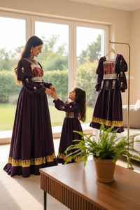 Robes de mariée afghanes pour les événements de mariage, robes de soirée occidentales avec des travaux antiques afghans tels que la broderie du col et le charma - Product Image 3