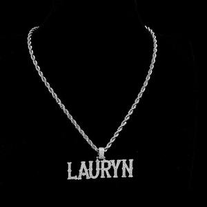 ซื้อจี้ชื่อแบบกำหนดเองประดับเพชร CZ สไตล์ฮิปฮอป ออนไลน์ในอินเดีย - Product Image 2