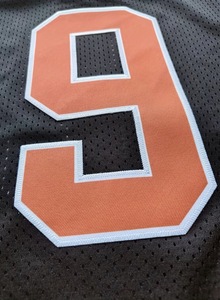 Nouveaux maillots de football américain et de football respirants sans manches en polyester 100% personnalisés et brodés pour hommes - Product Image 3