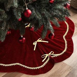 Jupe de sapin de Noël rouge à carreaux avec bord festonné, couvre-sapin festif à carreaux pour la décoration de la maison - Product Image 3