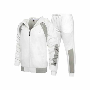 ชุดวอร์มกีฬาผู้ชายดีไซน์ใหม่ ชุดลำลอง 2 ชิ้น ไซส์ใหญ่ ลายพิมพ์ สีสันตัดกัน เสื้อฮู้ด กางเกงขายาว สำหรับฤดูหนาว - Product Image 5