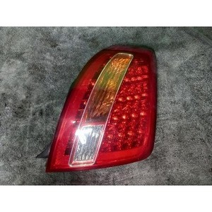 Opirus 2007-2010 Conjunto de Faro Trasero Derecho, Usado OEM 924023F500 - Product Image 1