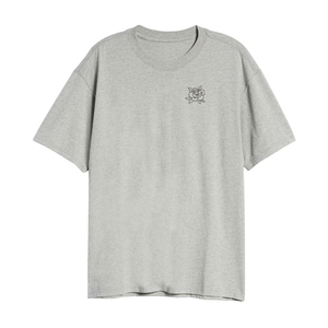 เสื้อยืดแขนสั้นสีเทาสำหรับผู้ชาย คอกลม ทรงปกติ สวมใส่สบาย เป็นมิตรกับสิ่งแวดล้อม แห้งเร็ว ผ้าแคนวาสไม่ทอ 220 กรัม ผ้าฝ้าย 100% - Product Image 1