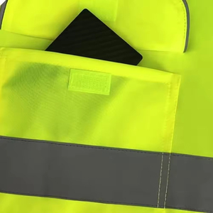 Gilet de sécurité réfléchissant OEM ODM durable de classe 2 ANSI pour chantiers de construction, avec LED clignotante, imperméable, ajustement confortable et réglable - Product Image 5