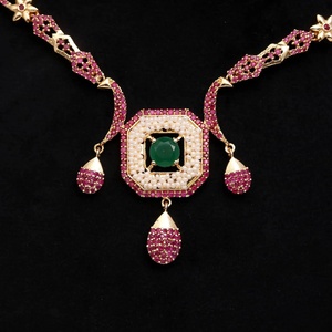 Handmade Pearl Ruby Emerald Necklace Set 22K Gold Plated Brass Traditional Bridal Jewelry for Women Wholesale Price - Product Image 3