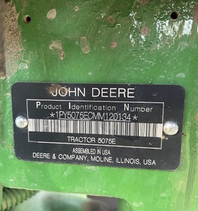 Tracteur agricole 4x4 5075E à faible nombre d'heures de fonctionnement, 75 CV, haute productivité pour une utilisation quotidienne à la ferme - Product Image 6