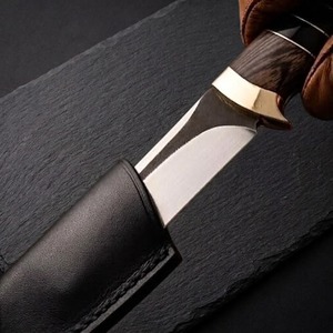 Couteau de chasse artisanal en acier inoxydable, lame droite à pointe tombante, manche en bois, qualité industrielle, usage extérieur, 8 pouces - Product Image 2