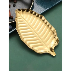 Assiette en forme de feuille de haute qualité, design premium, idéale pour la décoration intérieure, les présentoirs et les centres de table, vente en gros depuis l'Inde - Product Image 4