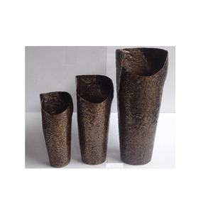 High Quality Rough Hammered Patterns Flower Vase in Antique Brass Finish Made in Sheet Aluminium <b>Home</b> Decor Flower Pots Decor - Product Image 2