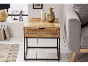 Table de chevet moderne en bois massif de style industriel avec cadre métallique et tiroirs de rangement, capacité de plus de 5 pieds cubes - Product Image 2