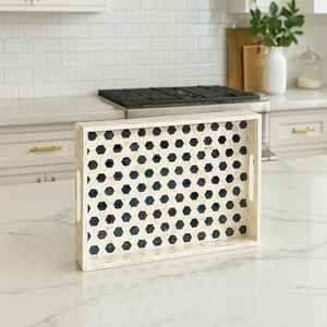 Plateau de service en bois d'acacia de haute qualité au design unique, résistant au lave-vaisselle, durable, moderne, pour cuisine, mariage, restaurant, assiettes - Product Image 1