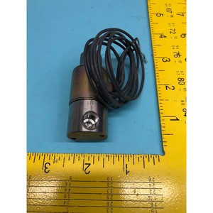 Vanne solénoïde KIP U141042-02, 176708 - Équipements et pièces semi-conductrices de confiance à l'échelle mondiale chez - Product Image 1