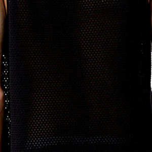 Camiseta sin mangas premium con acabado suave, diseñada para flexibilidad y comodidad, perfecta para estilos de vida activos y elegantes. - Product Image 6