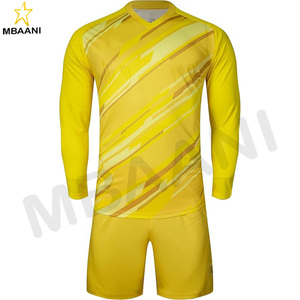 Ensemble de maillot de gardien de but de football - Maillot de gardien de but rembourré, short, chaussettes - Maillot de gardien de but pour hommes, adultes et enfants - Product Image 2