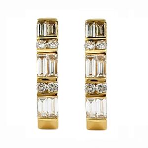 Pendientes de Aro Finos de Oro Sólido de 18K con Diamantes Auténticos en Corte Baguette para Mujer - Estilo Vintage para Regalo y Ocasiones de Fiesta - Product Image 1