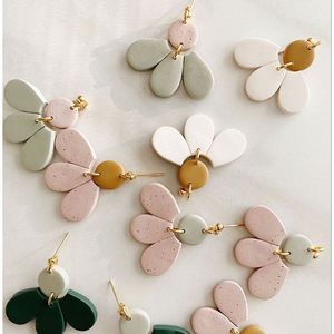 Luxury Handmade <b>Resin</b> <b>Earrings</b> Premium Quality Material Elegant Party Beading Supplies Durable Lightweight Comfortable - Product Image 5