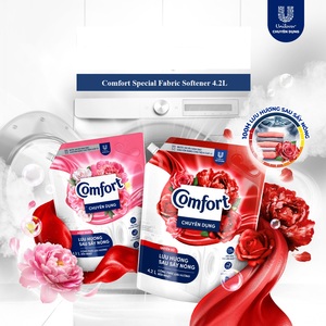 Comfort Specialized Fabric Softener Sweet Scent 4.2L x 3 bags - Product Image 4