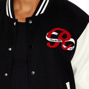 Chaquetas Varsity de Proveedores Directos de Fábrica, Personalizables en Materiales y Colores, Chaqueta Varsity para Hombre de Alta Calidad Totalmente Personalizable - Product Image 6