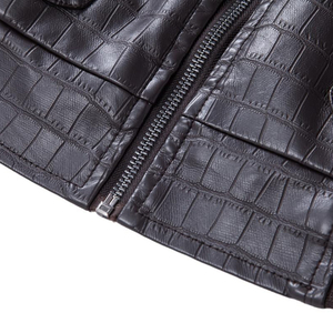 Blouson d'hiver en cuir de vachette personnalisé pour homme, coupe bomber, avec logo frontal, imperméable, coupe-vent, séchage rapide, haute qualité, très demandé - Product Image 4