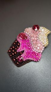 Broche Bordado a Mano con Cuentas, Diseño Exclusivo, Regalo para Ella, Broche Bordado con Cuentas Colorido para Abrigos, Bolsos y Sombreros, Bordado Premium - Product Image 5