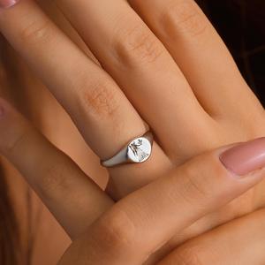 Anillo Unisex Minimalista con Símbolo del Zodiaco Escorpio en Plata de Ley 925 y Baño de Oro de 14k, Joyería al por Mayor - Product Image 3