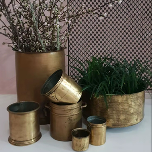 กระถางปลูกต้นไม้โลหะทนทานต่อสภาพอากาศ ใช้งานได้ทั้งภายในและภายนอกอาคาร ภาชนะตกแต่งสวน ที่วางต้นไม้สำหรับระเบียงที่มีสไตล์ - Product Image 1