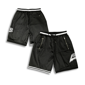 Shorts en nylon réfléchissant personnalisés, shorts de sport en nylon de haute qualité, logos personnalisés, impression à l'écran, shorts pour hommes - Product Image 4
