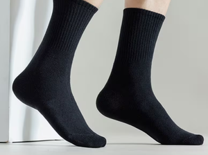 Chaussettes de sport HAWK SPORTS INDUSTRIES blanches et noires - Antidérapantes, toutes saisons, confortables, pour les sports de plein air - Product Image 4
