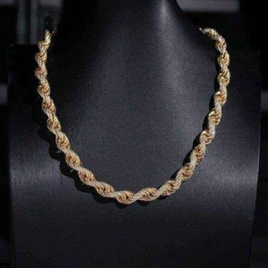 Collier Chaîne Cubaine Élégant en Moissanite Sertie de Pierres, Argent Sterling 925, Bijou Hip Hop de Luxe pour Cadeaux d'Anniversaire et de Célébration - Product Image 2