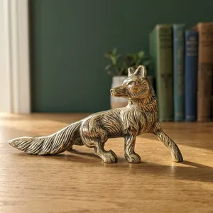 Sculpture de renard en laiton artisanale, figurine de faune détaillée, finition or antique, statue de renard en métal, œuvre d'art réaliste représentant un animal - Product Image 4