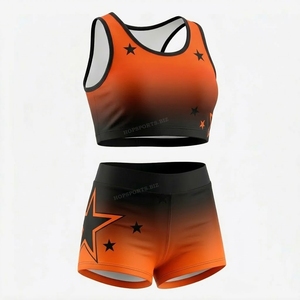 Ensemble soutien-gorge et short de cheerleading personnalisé, débardeur et short d'entraînement pour cheerleaders, tenue de compétition et d'entraînement - Product Image 4