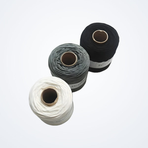 Hilo de algodón peinado para tejer a mano, cono de 200g, hilo de ganchillo, venta al por mayor - Product Image 1