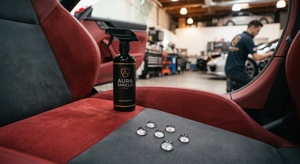 Revestimiento Nano Textil para Interiores de Automóviles, Spray Superhidrófobo Repelente al Agua para Detallado de Autos - Botella de spray de 300 ml - Product Image 4