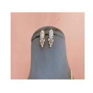 Conjunto de collar y aretes con piedras chapadas en oro de la mejor calidad y aspecto elegante para bodas y ocasiones festivas, colección para mujeres. - Product Image 2